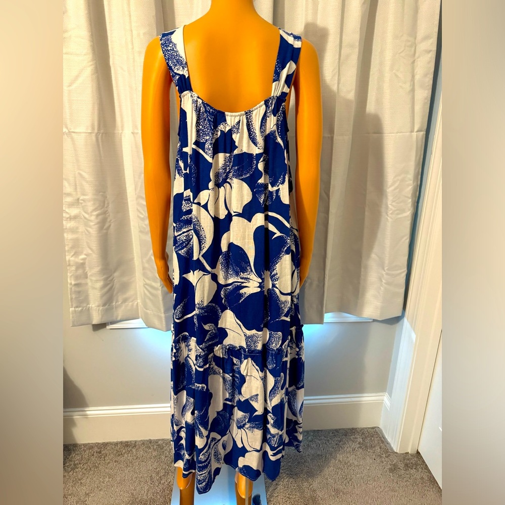 Pretty Wonderly size S royal blue white floral sleeveless midi dress pockets NWT - Picture 5 of 5